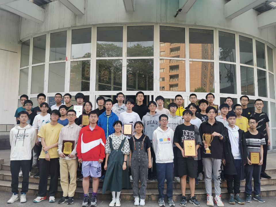 我校ACM競賽團隊在本賽季程序設計競賽中實現(xiàn)100%獲獎.jpg